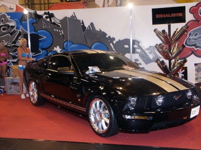 Mustang GT : click to zoom picture.